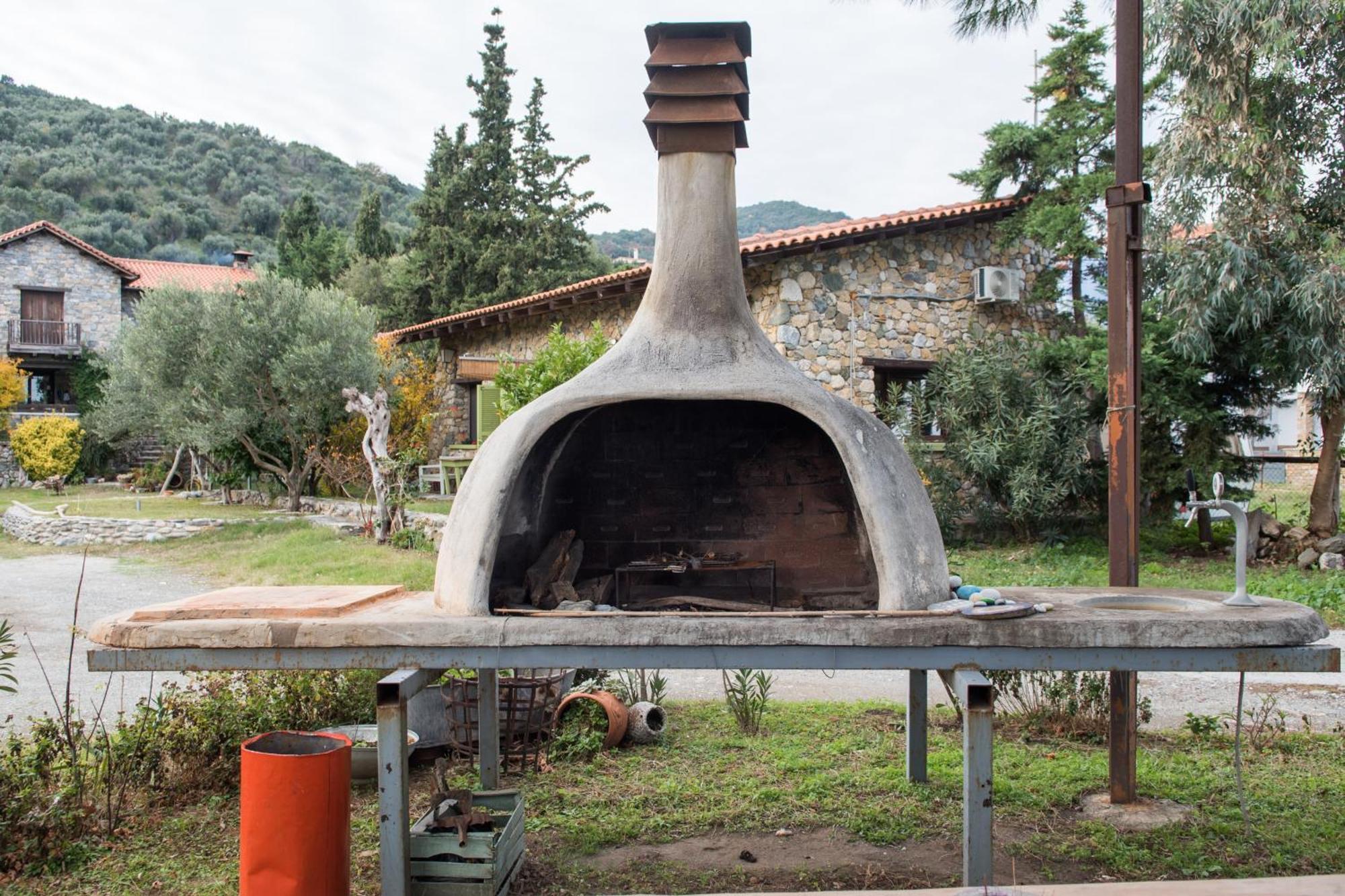 Apartmán Spitaki γραφείο